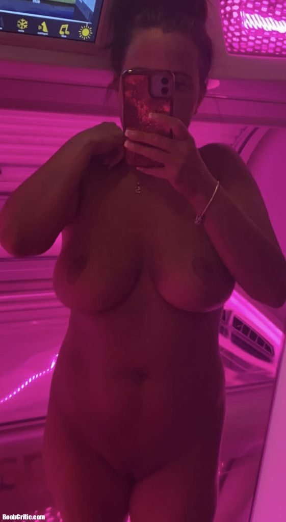 Tanning my 34D titties