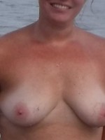 Wife's 36C tits